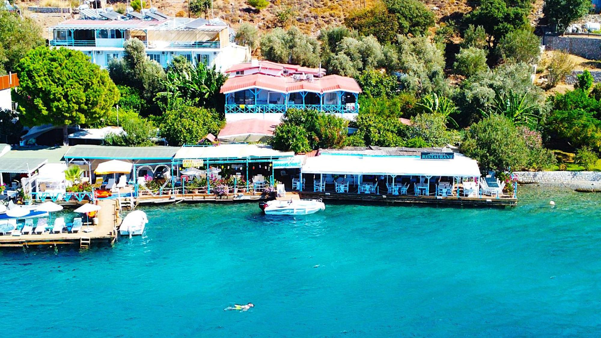 Aphrodite Hotel ボズブルン エクステリア 写真