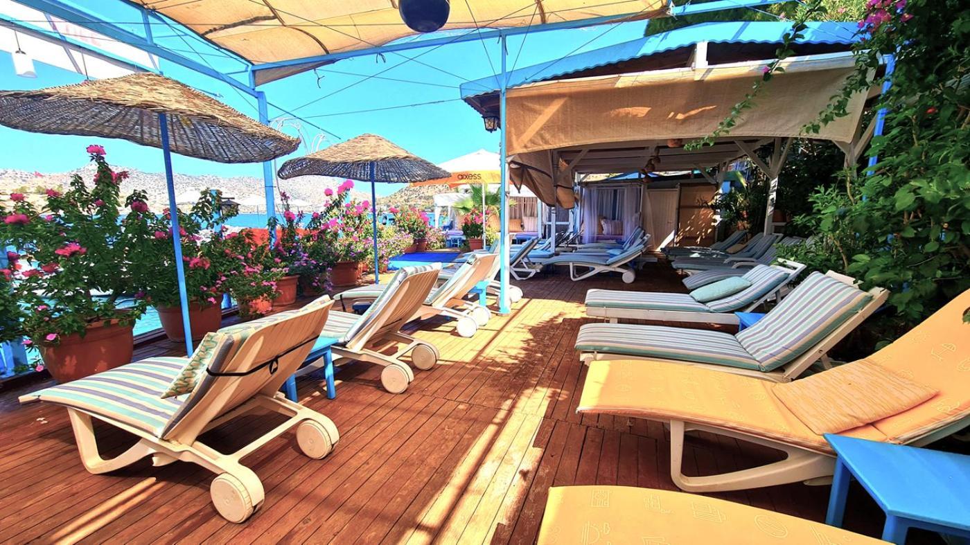 Aphrodite Hotel ボズブルン エクステリア 写真